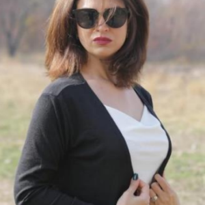 مانتو مشکی زنانه